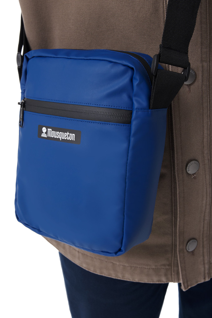 Waterproof shoulder bag | Mousqueton