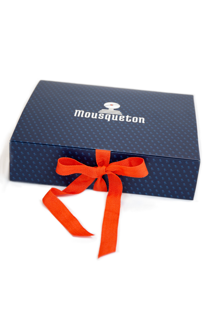 Boîte cadeau rectangle | Mousqueton