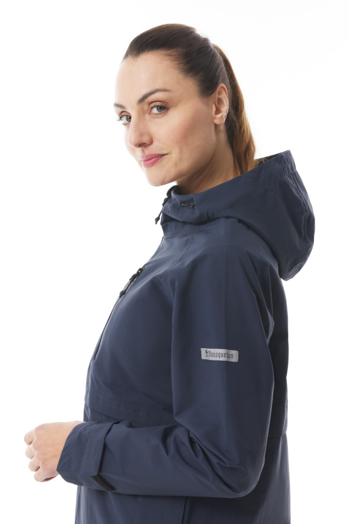 Coupe vent léger et compact femme bleu marine | Mousqueton