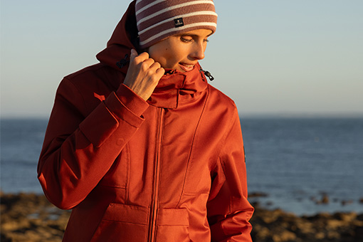 Photo d'une parka femme Mousqueton coloris orange tuile