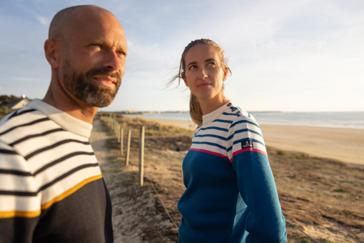 Homme et femme en pull marin laine et acrylique Mousqueton