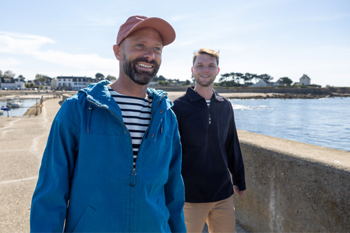 Hommes portant des vestes mi-saison Mousqueton