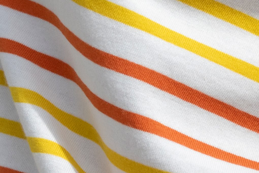 Zoom sur le jersey de coton bio d'un t-shirt léger femme Mousqueton