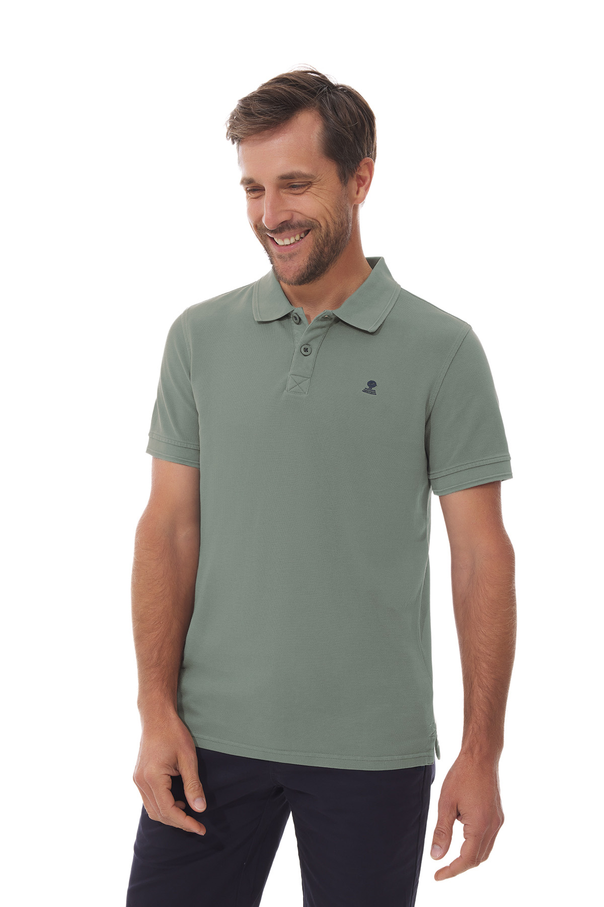 homme portant un polo manches courtes Trehiguier de Mousqueton