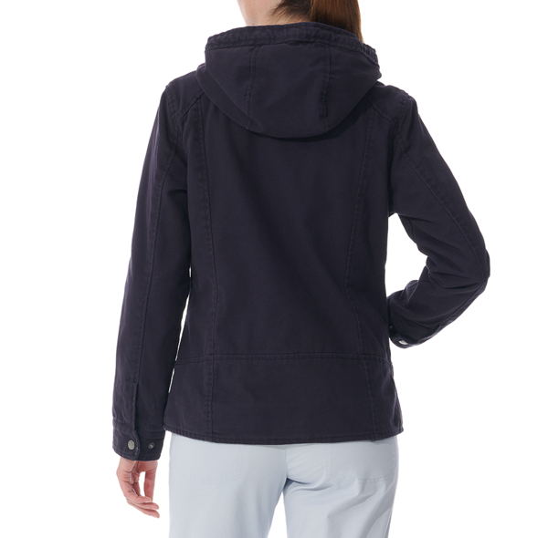 A fitted cut for a sublimated silhouette