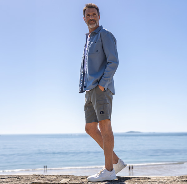 Multi-pocket shorts