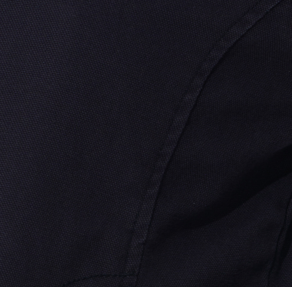 An authentic and protective cotton canvas