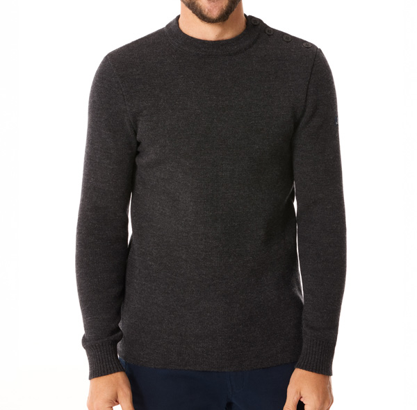 A fitted cut true to the seafaring heritage