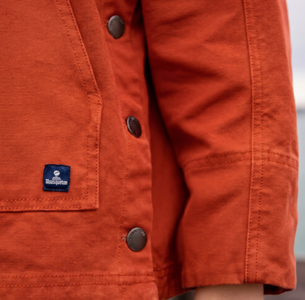 Une couleur orange tuile qui réveille les associations